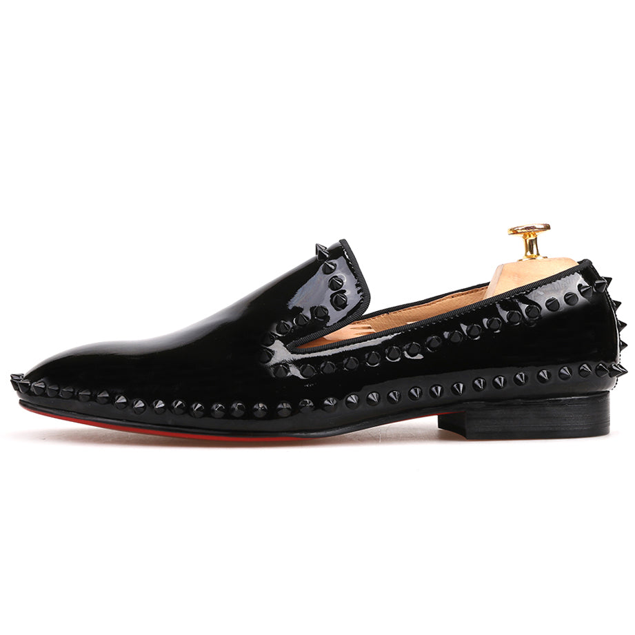 Piergitar handmade black patent leather men tassel shoes fashion red bottom  men's loafers spiked design men flats plus size